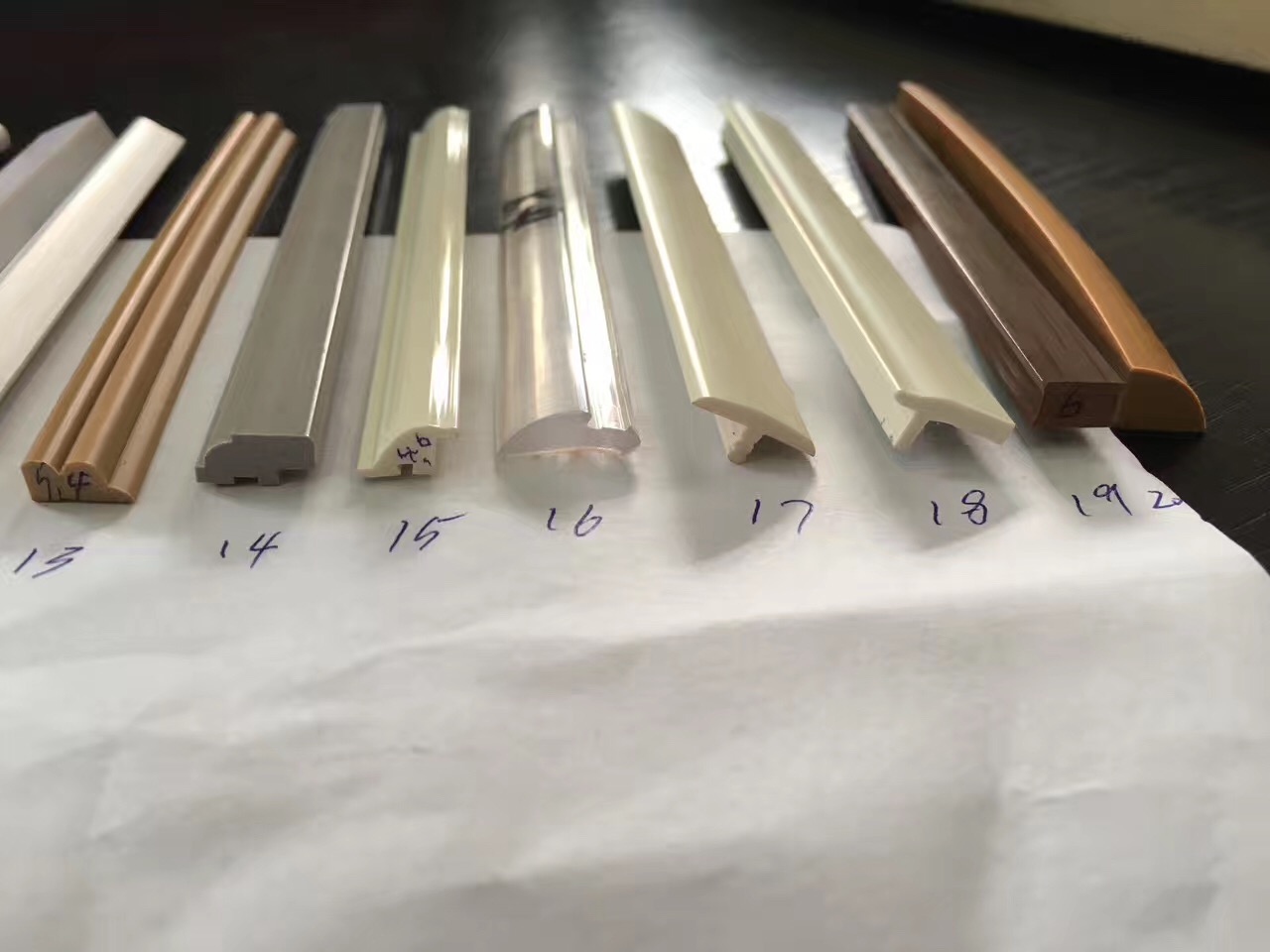 东莞污视频海角下载3D封边条批发